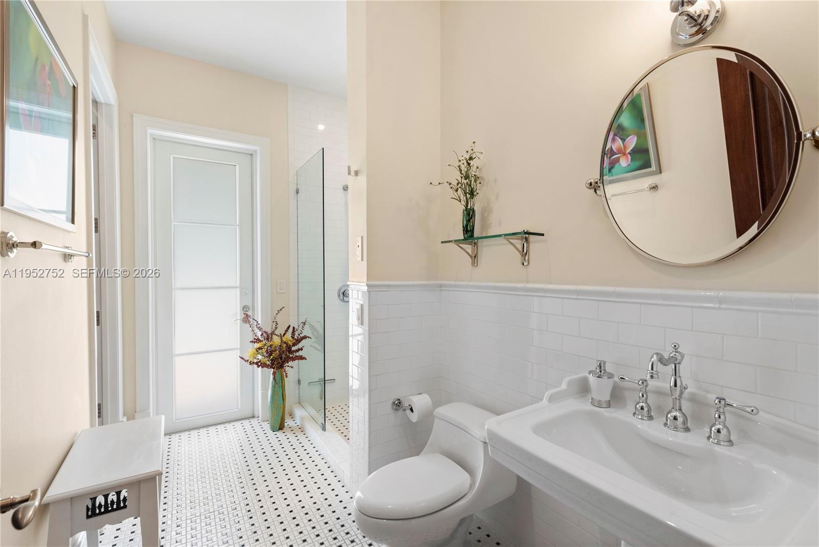 6900 SW 115th St Pinecrest, FL 33156