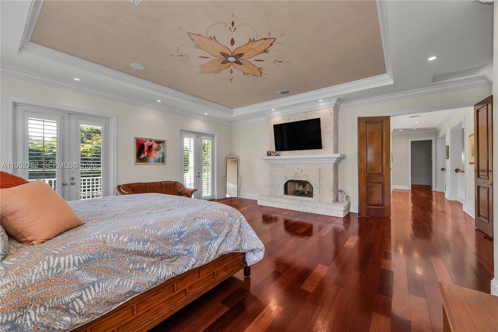 6900 SW 115th St Pinecrest, FL 33156