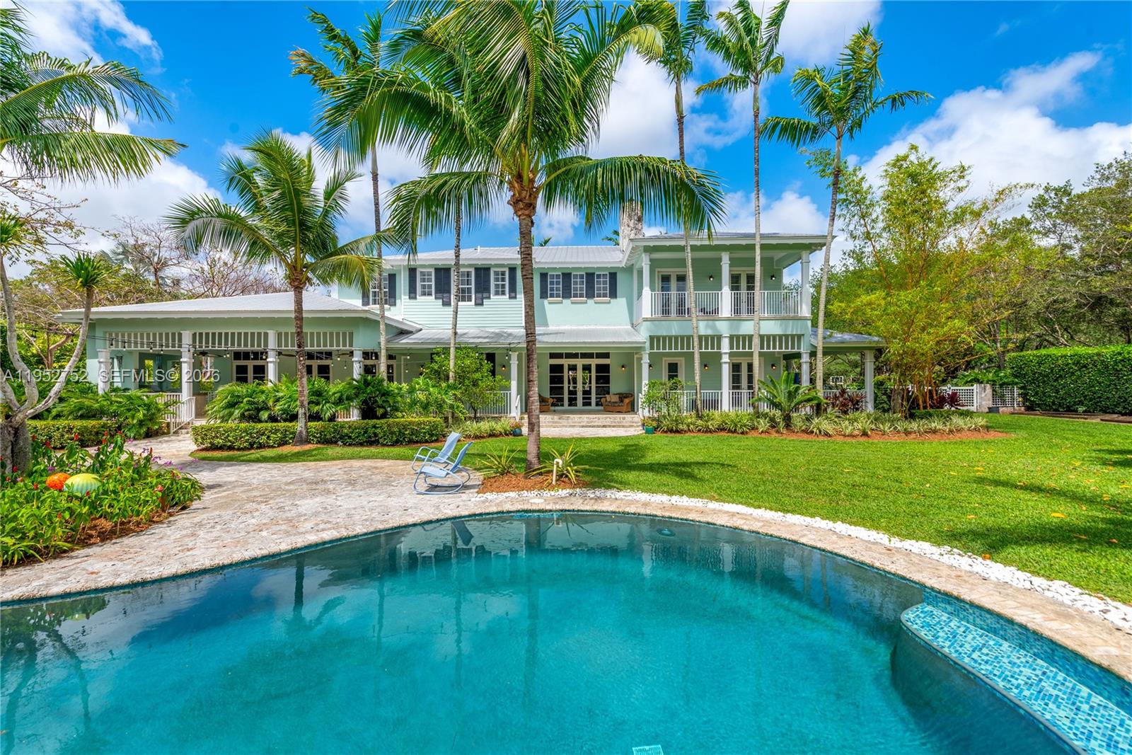 6900 SW 115th St Pinecrest, FL 33156