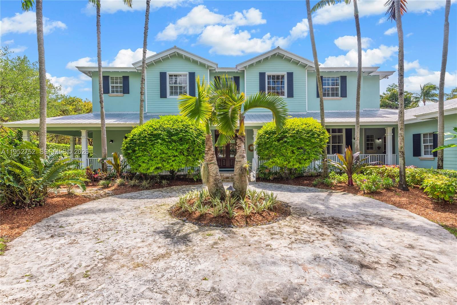 6900 SW 115th St Pinecrest, FL 33156