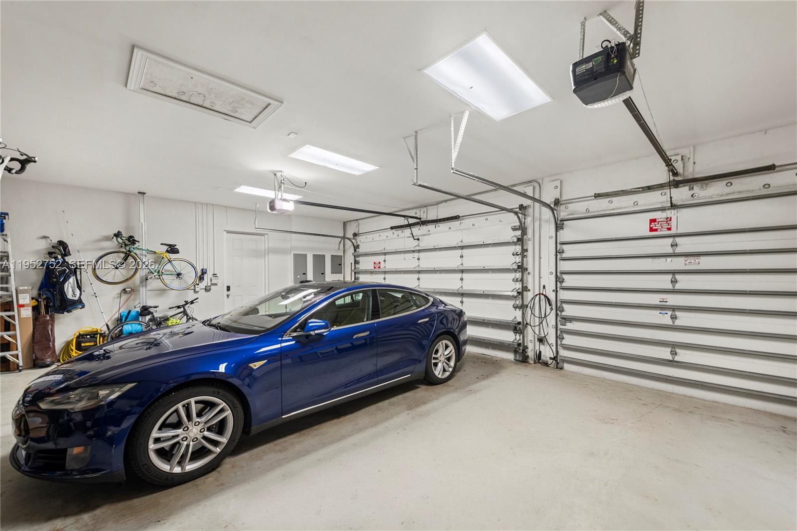 6900 SW 115th St Pinecrest, FL 33156