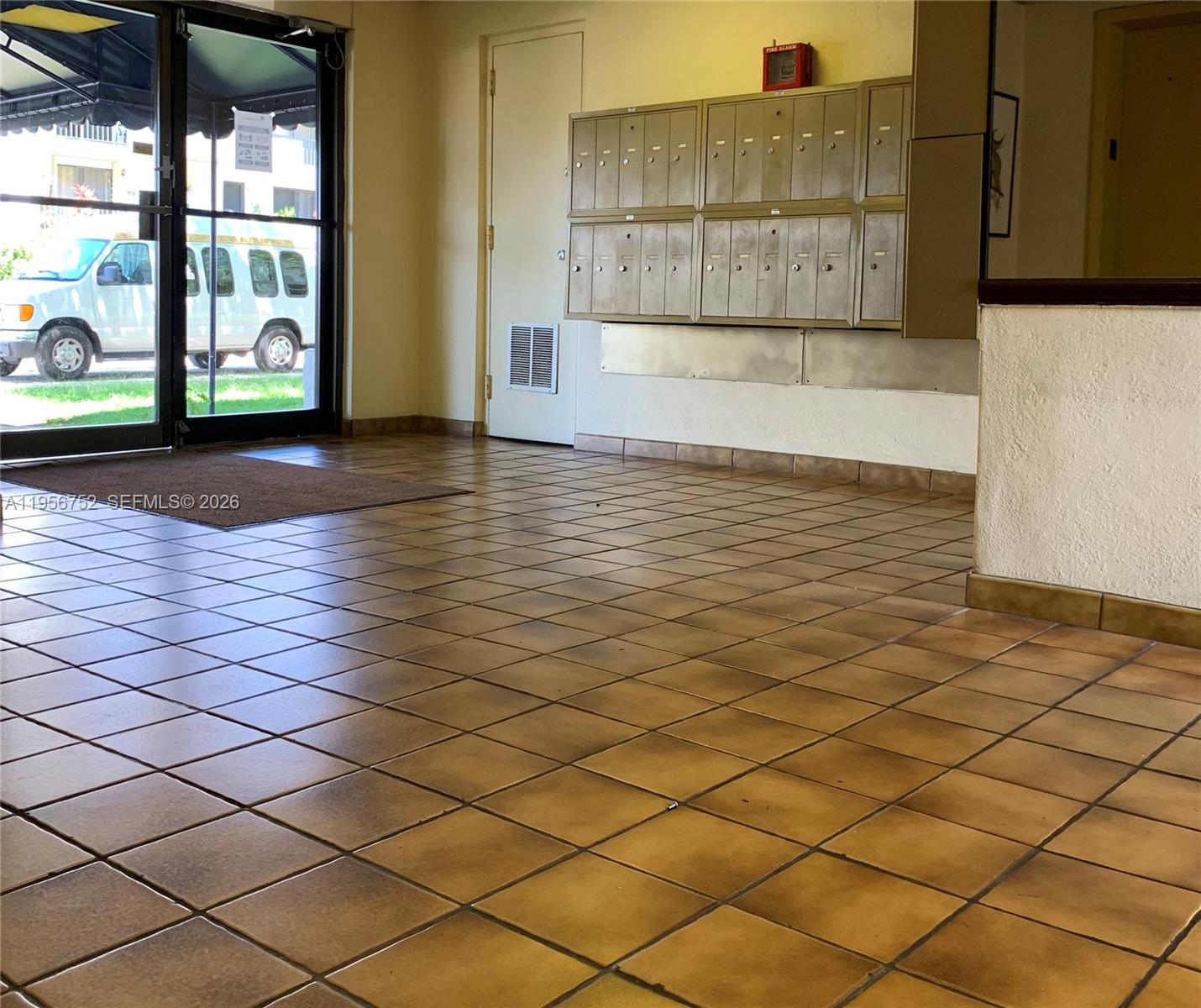 8950 NE 8th Ave #312 Miami, FL 33138