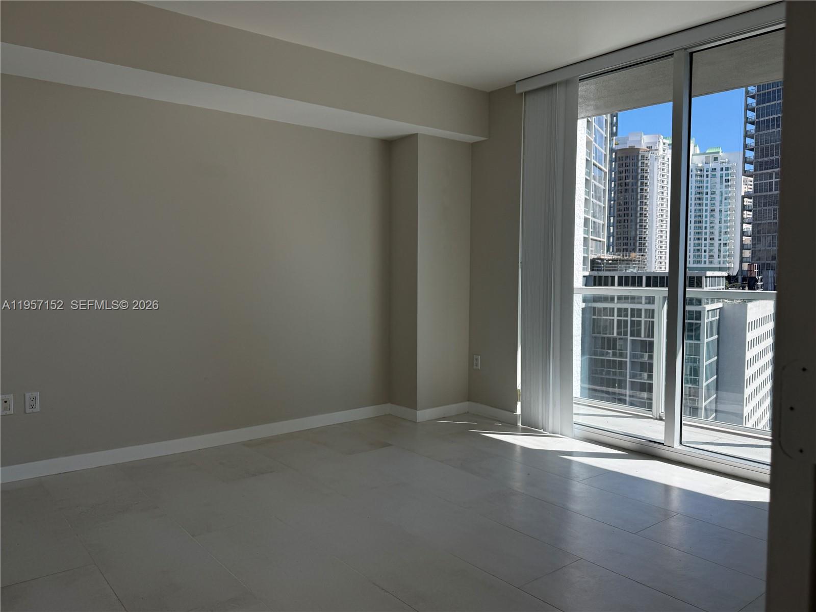 image 500 Brickell East9