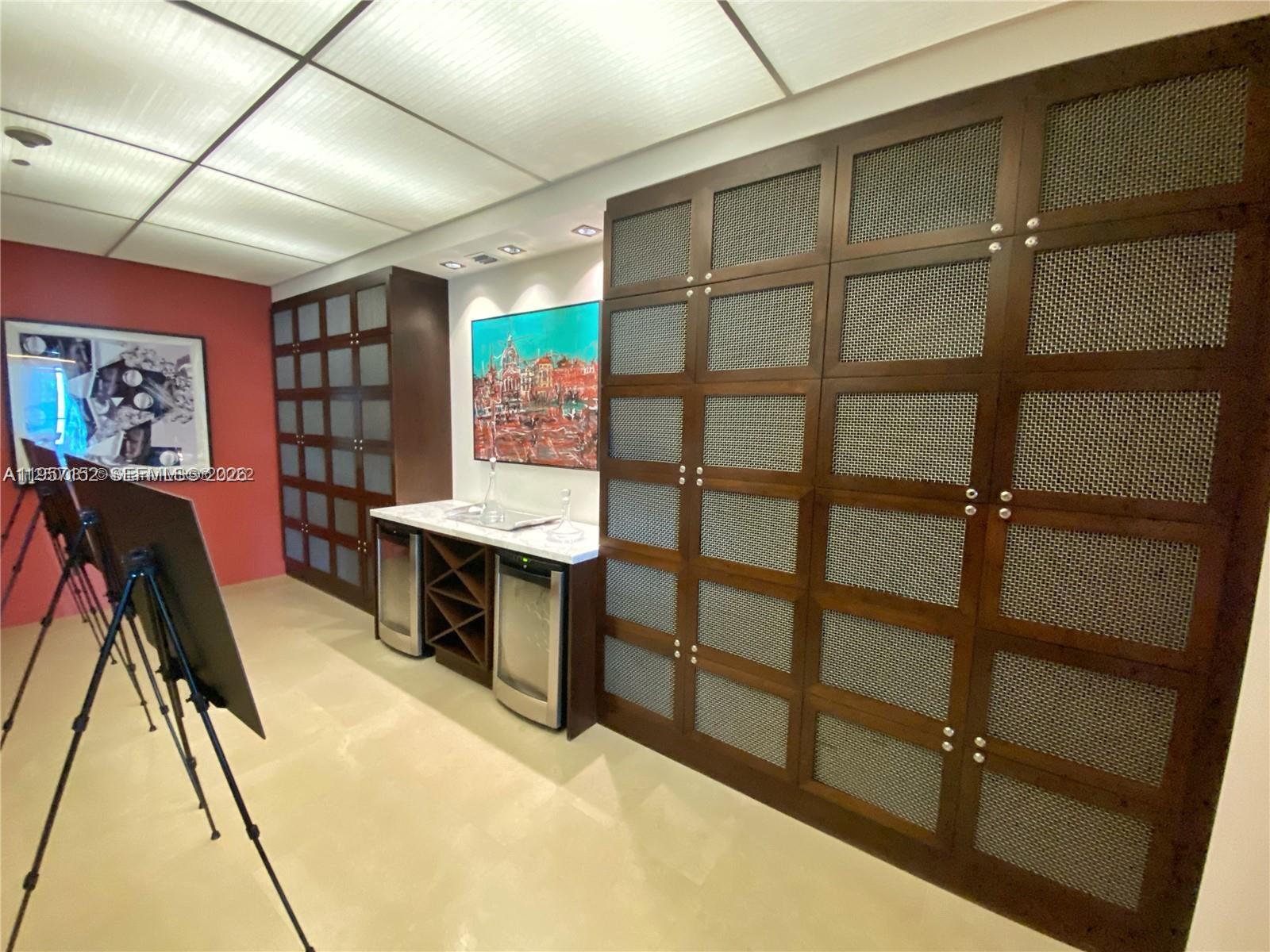 image 500 Brickell East22