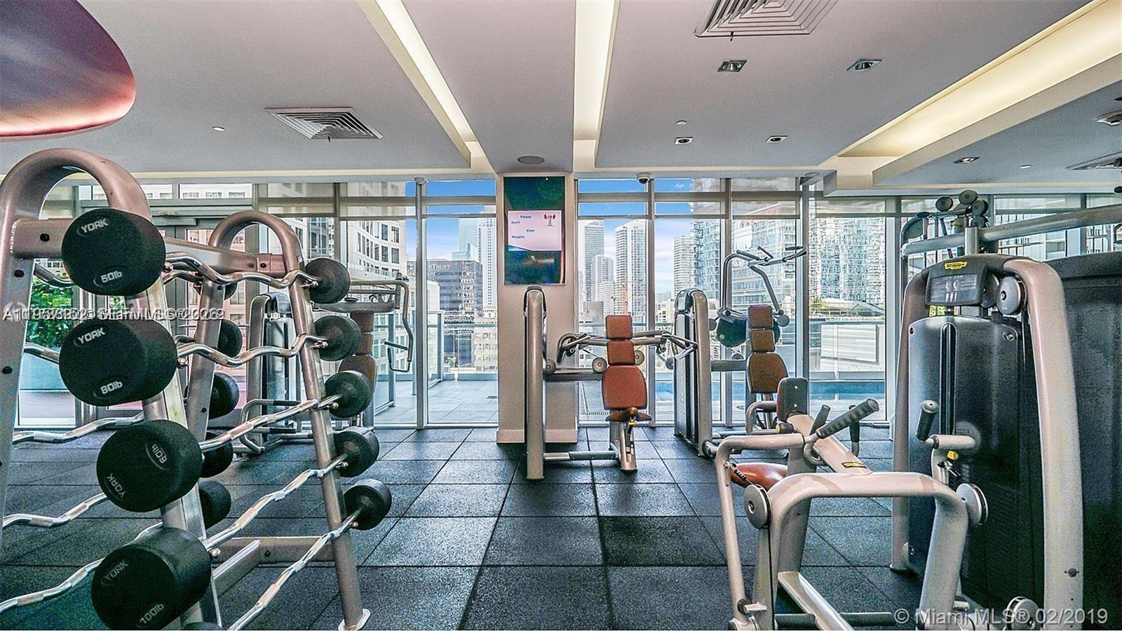 image 500 Brickell East31