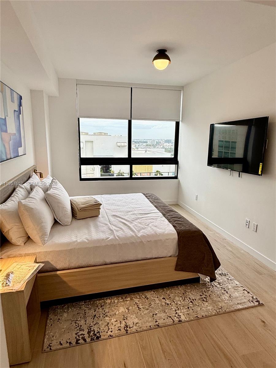 225 N Miami Ave #3406 Miami, FL 33128