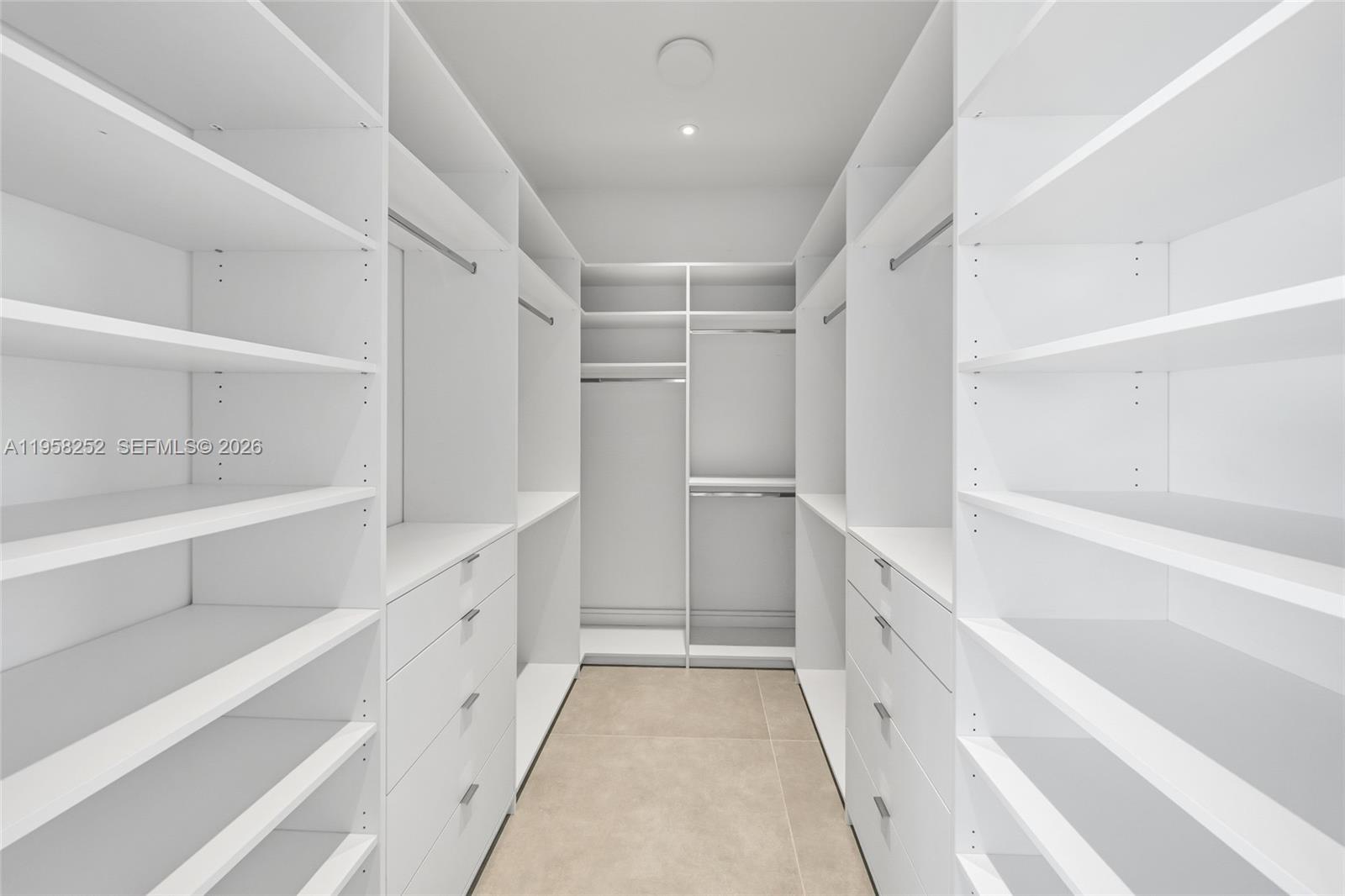 1161 Stillwater Dr Miami Beach, FL 33141