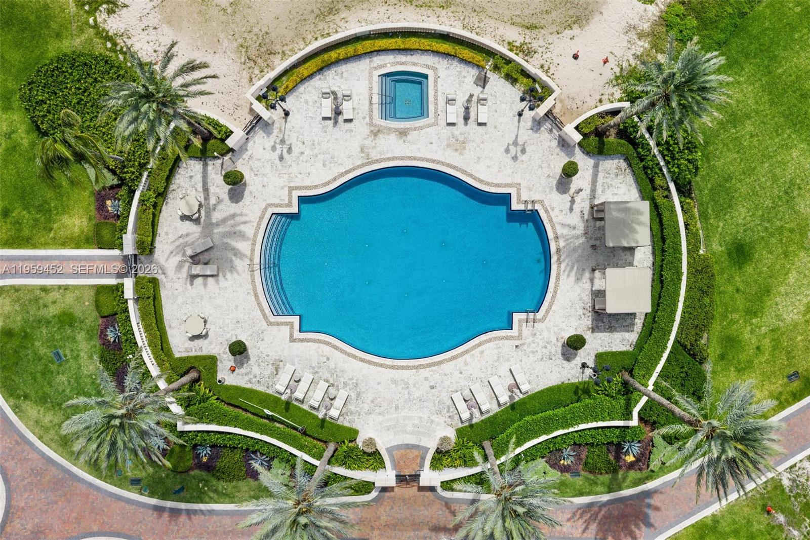 7600 N Fisher Is Dr #7662 Miami Beach, FL 33109