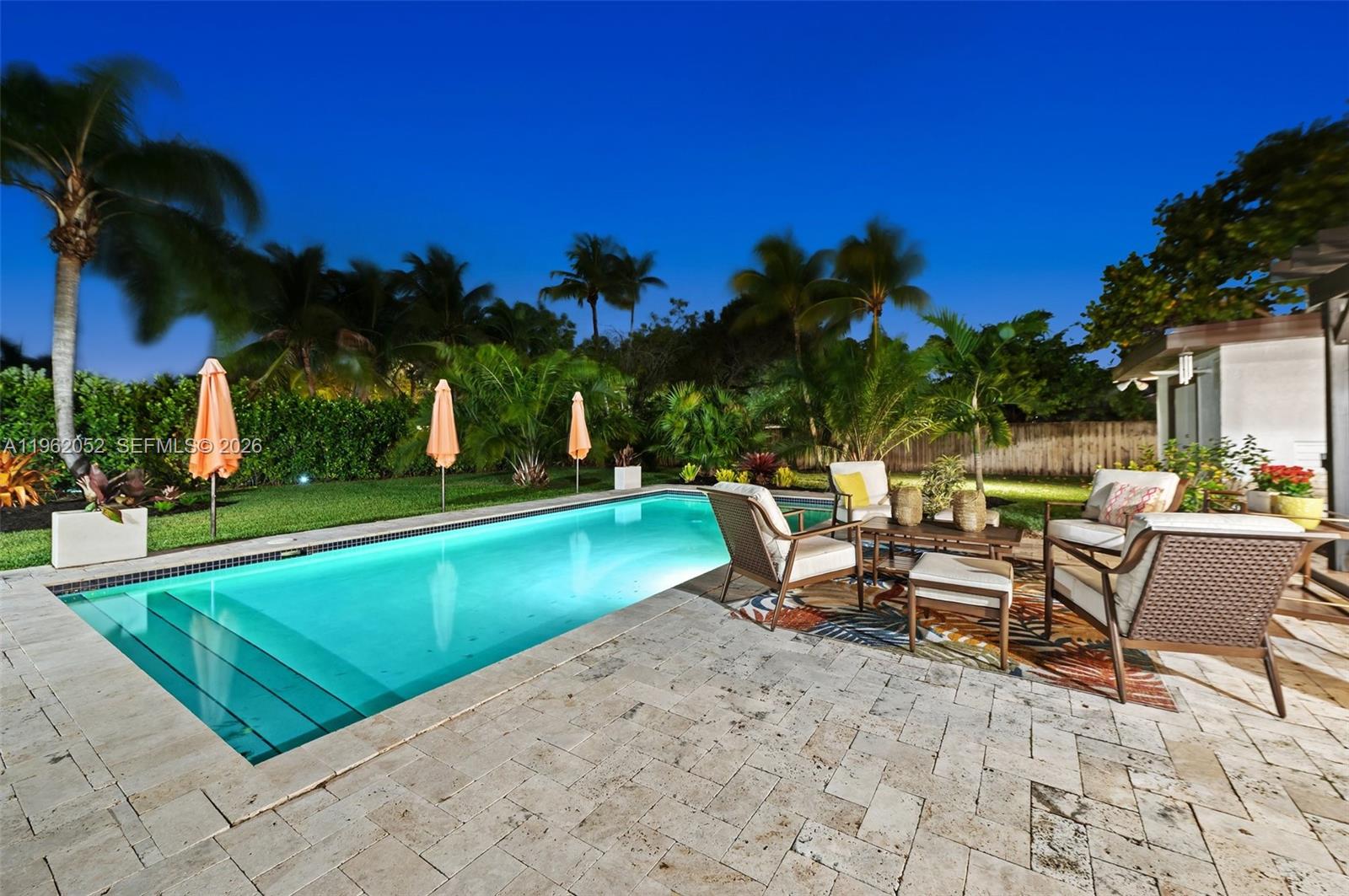 17605 SW 86th Ave Palmetto Bay, FL 33157