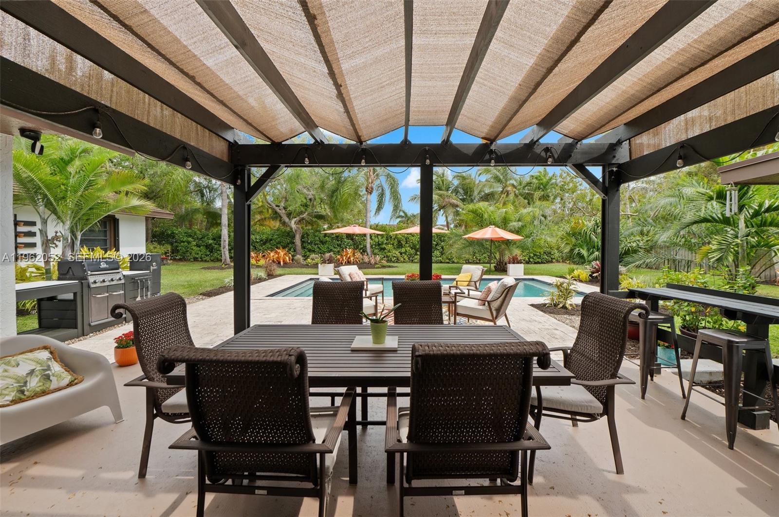 17605 SW 86th Ave Palmetto Bay, FL 33157