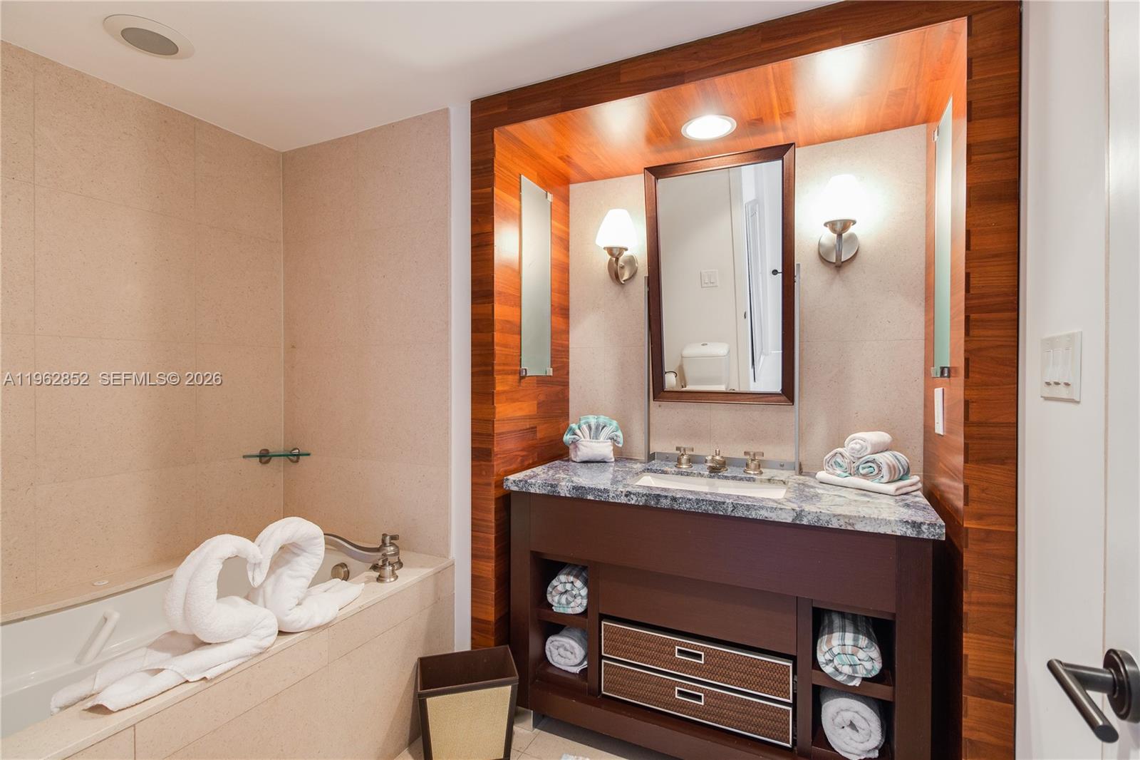 image The Carillon Center Tower8