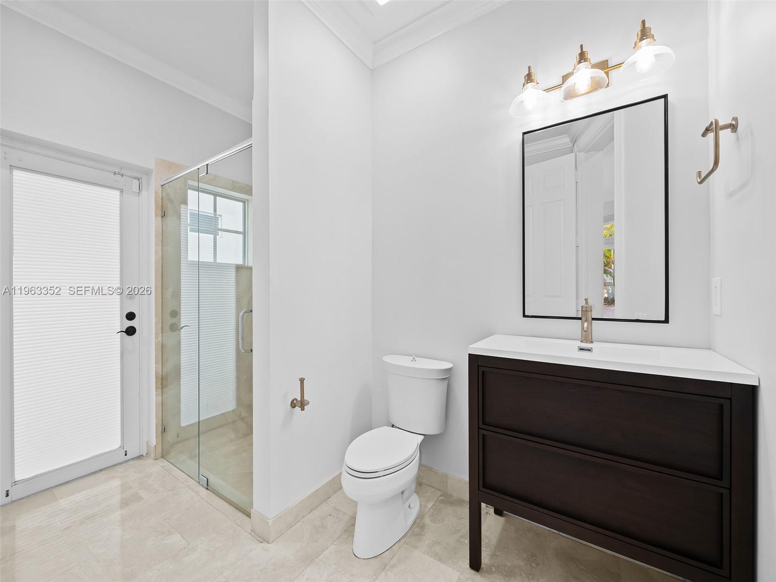 827 SE 2nd Ct Fort Lauderdale, FL 33301