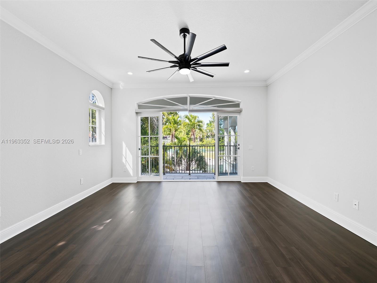 827 SE 2nd Ct Fort Lauderdale, FL 33301