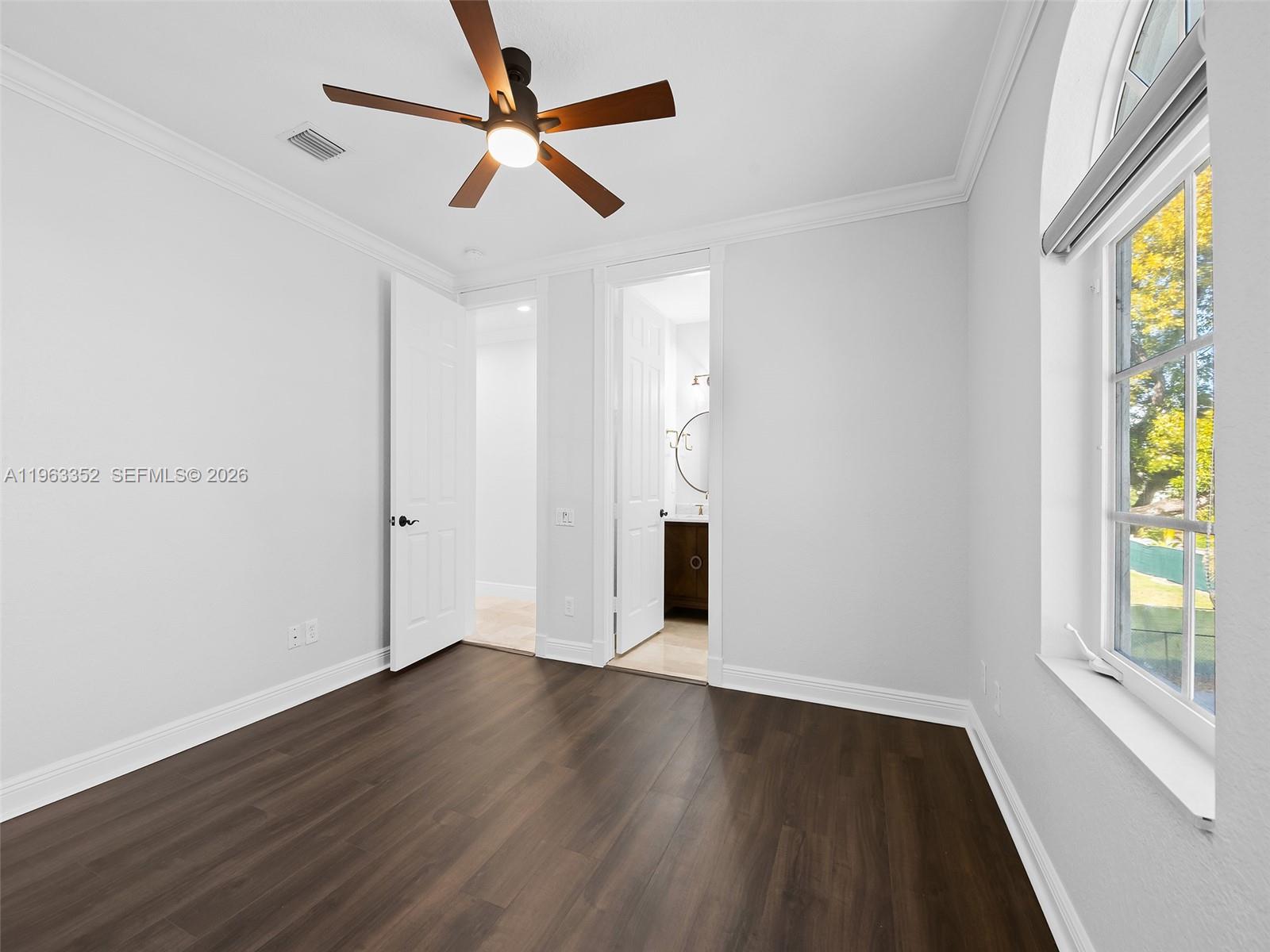 827 SE 2nd Ct Fort Lauderdale, FL 33301