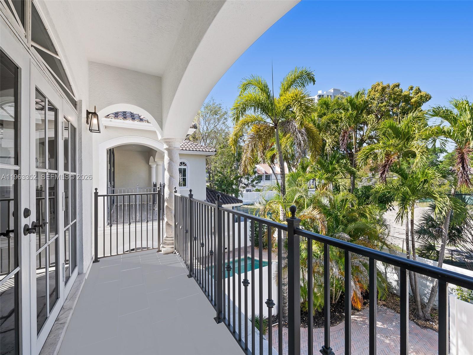 827 SE 2nd Ct Fort Lauderdale, FL 33301