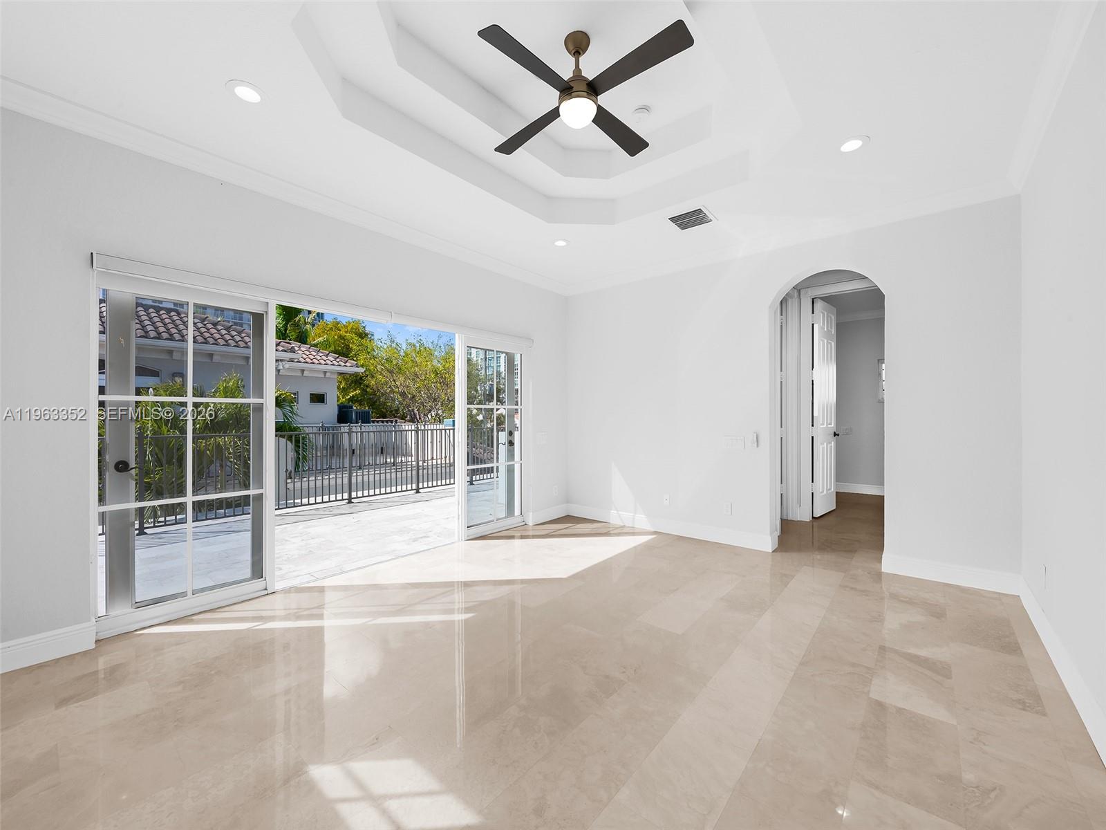 827 SE 2nd Ct Fort Lauderdale, FL 33301