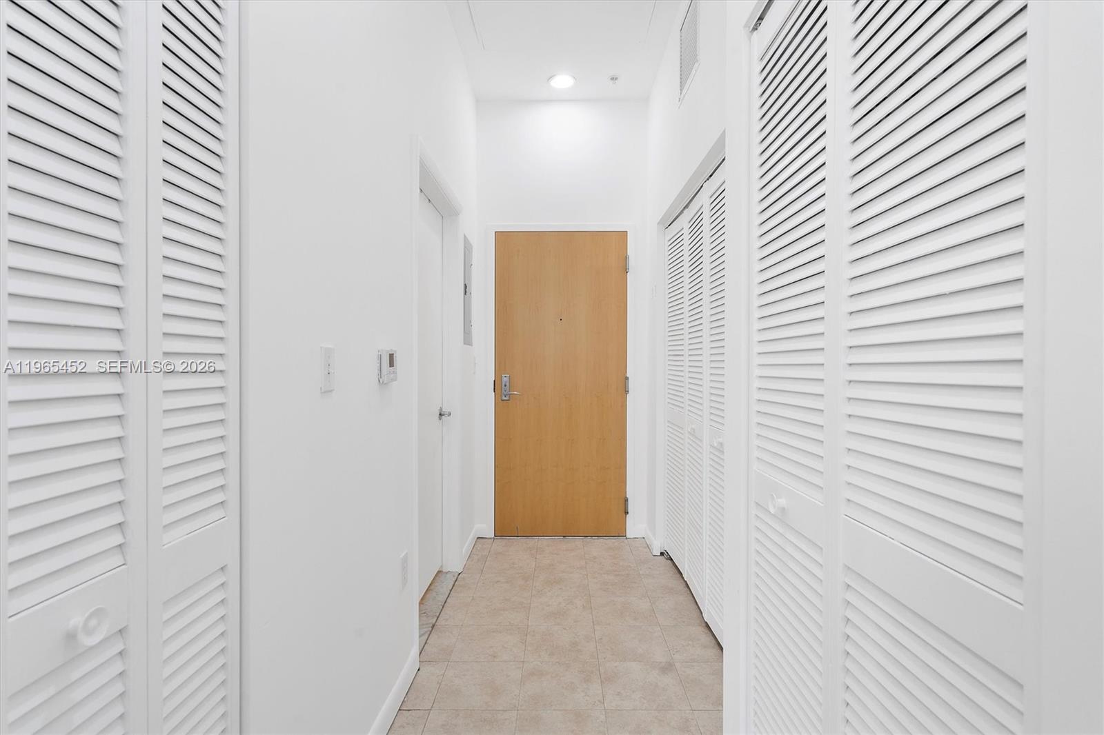 image Vizcayne South8