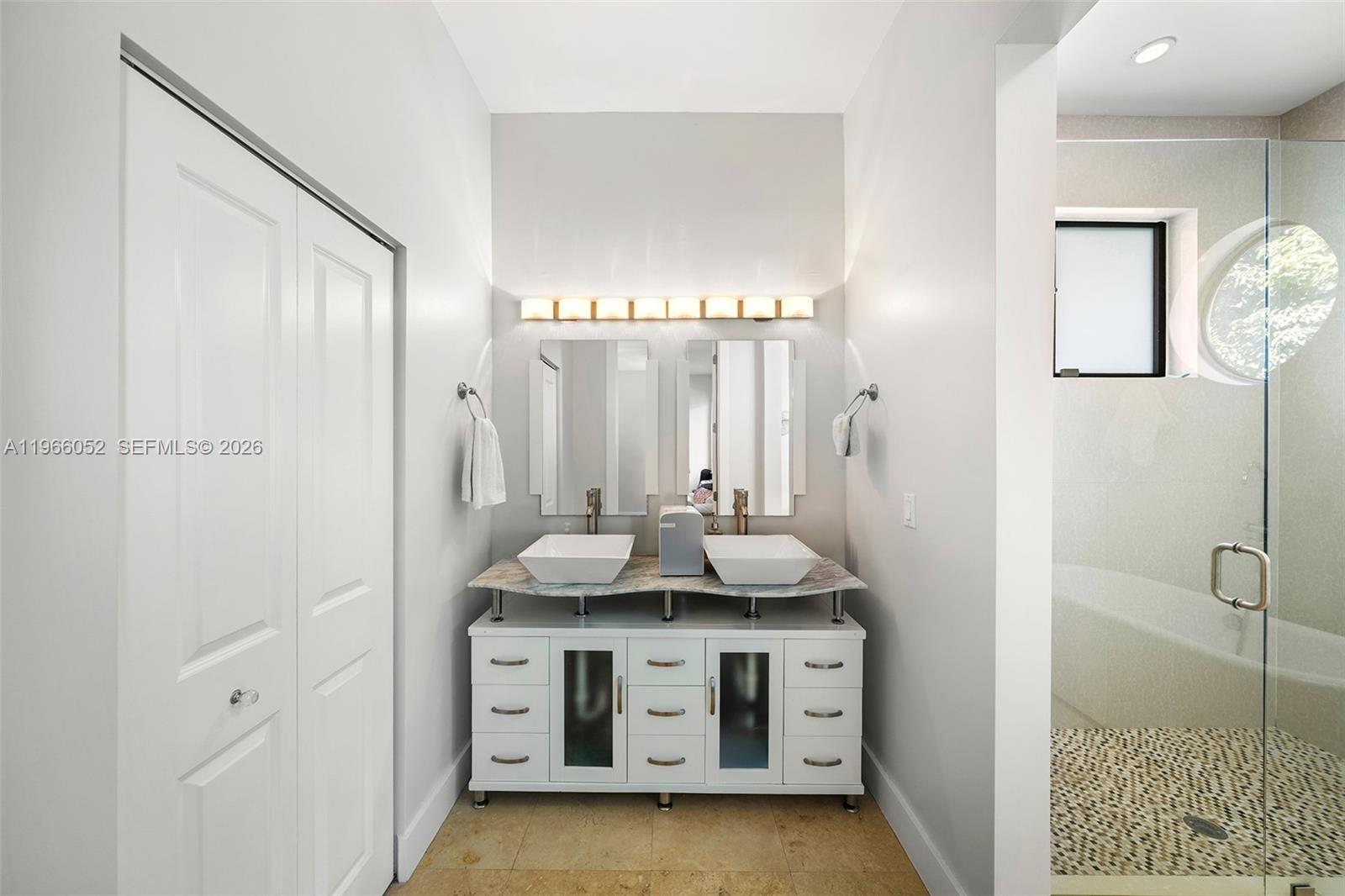 6001 SW 28th St Miami, FL 33155