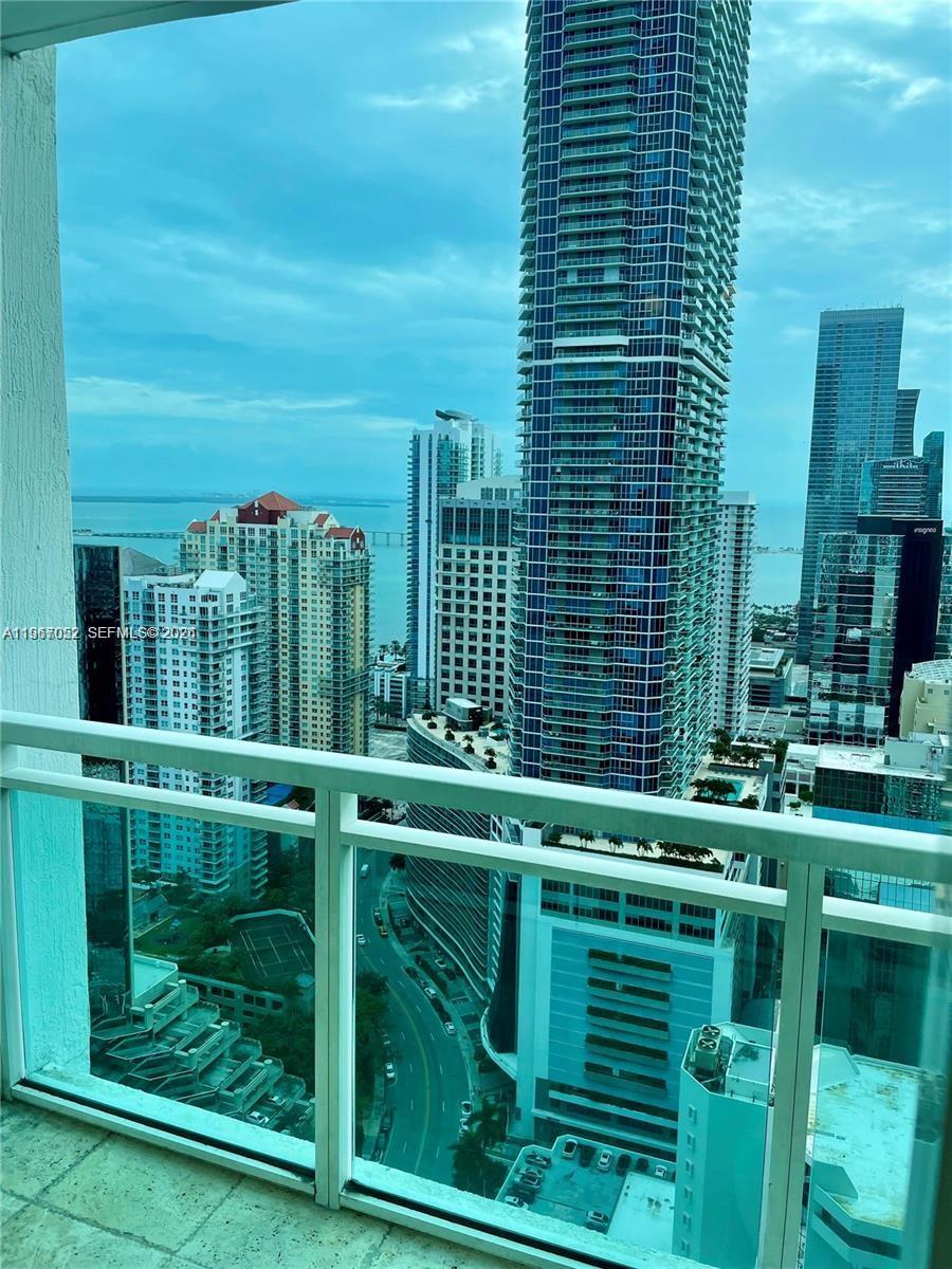 image The Plaza on Brickell East20