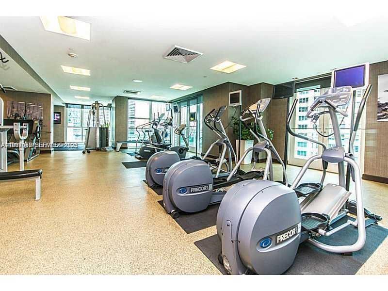 image The Plaza on Brickell East7