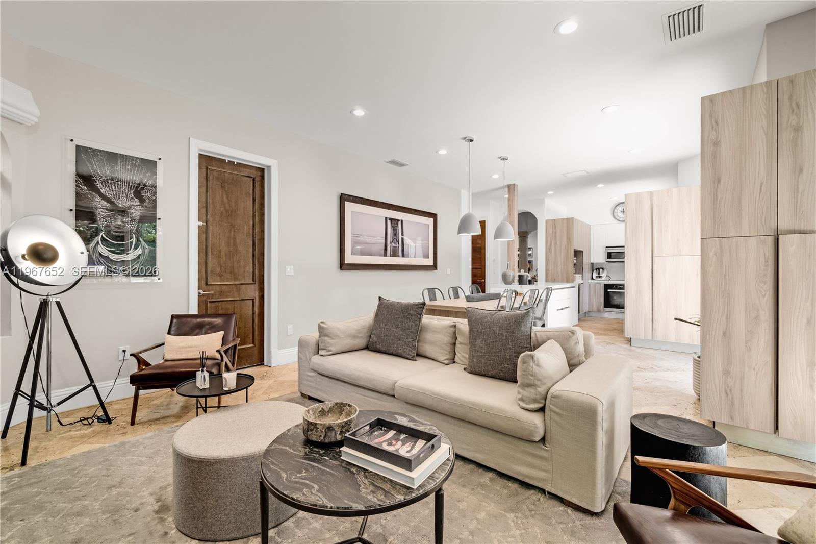 2752 Brickell Ct Miami, FL 33129