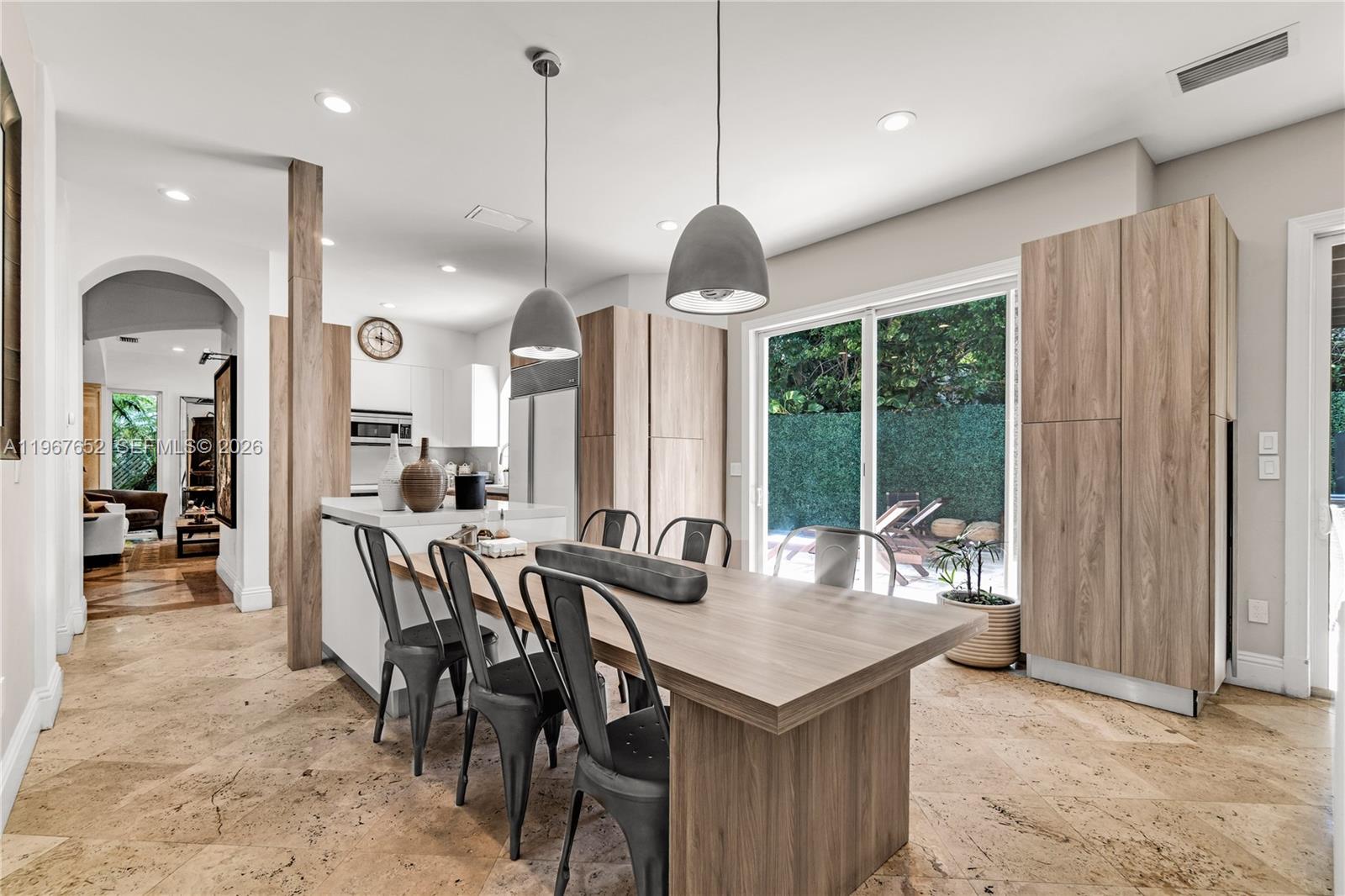 2752 Brickell Ct Miami, FL 33129