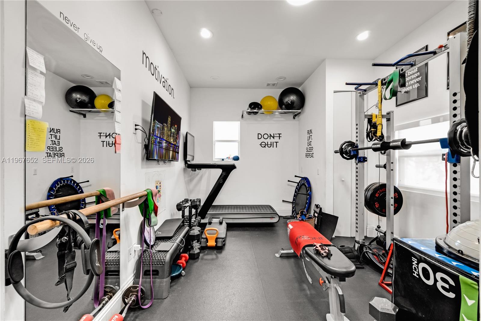 2752 Brickell Ct Miami, FL 33129