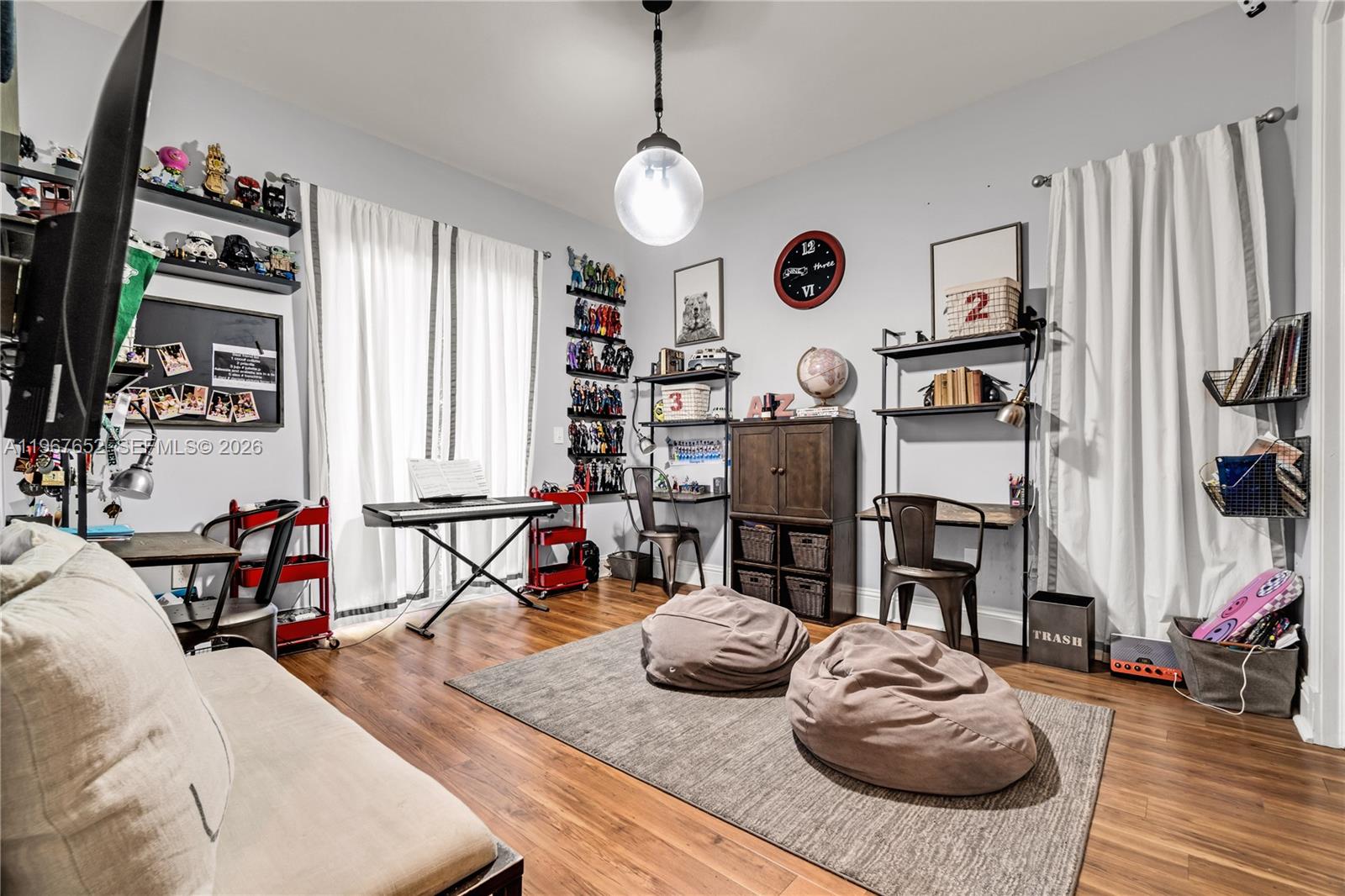 2752 Brickell Ct Miami, FL 33129