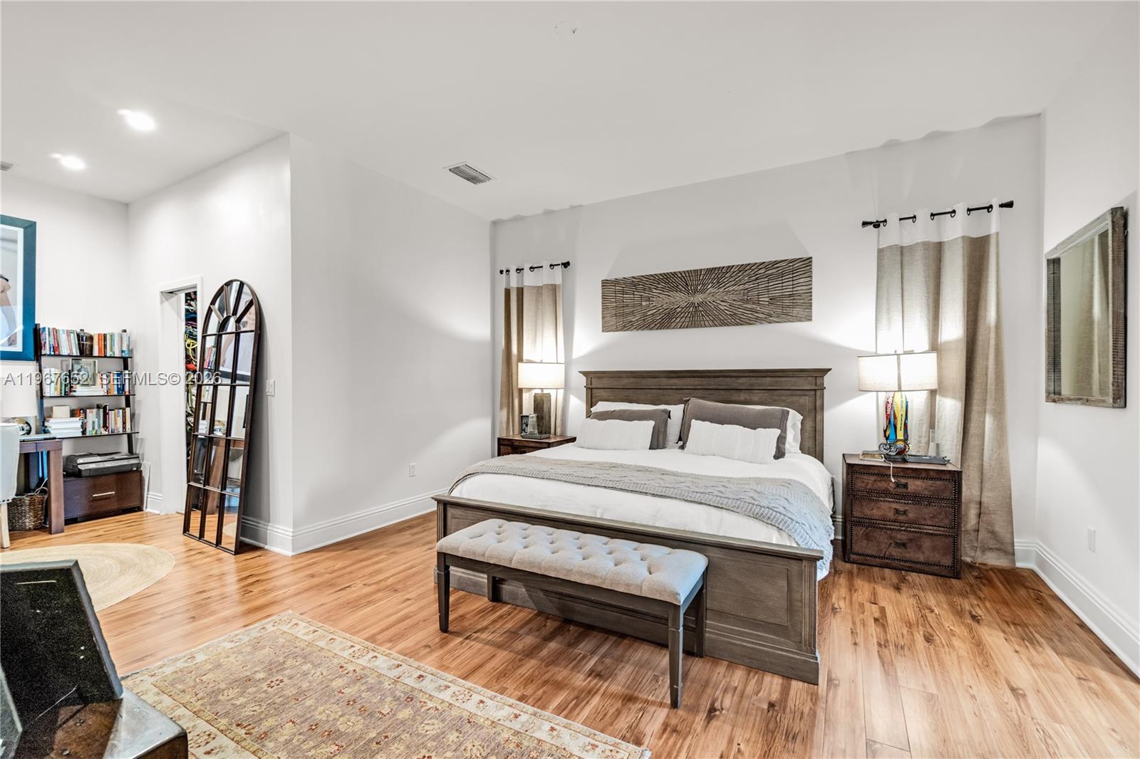 2752 Brickell Ct Miami, FL 33129