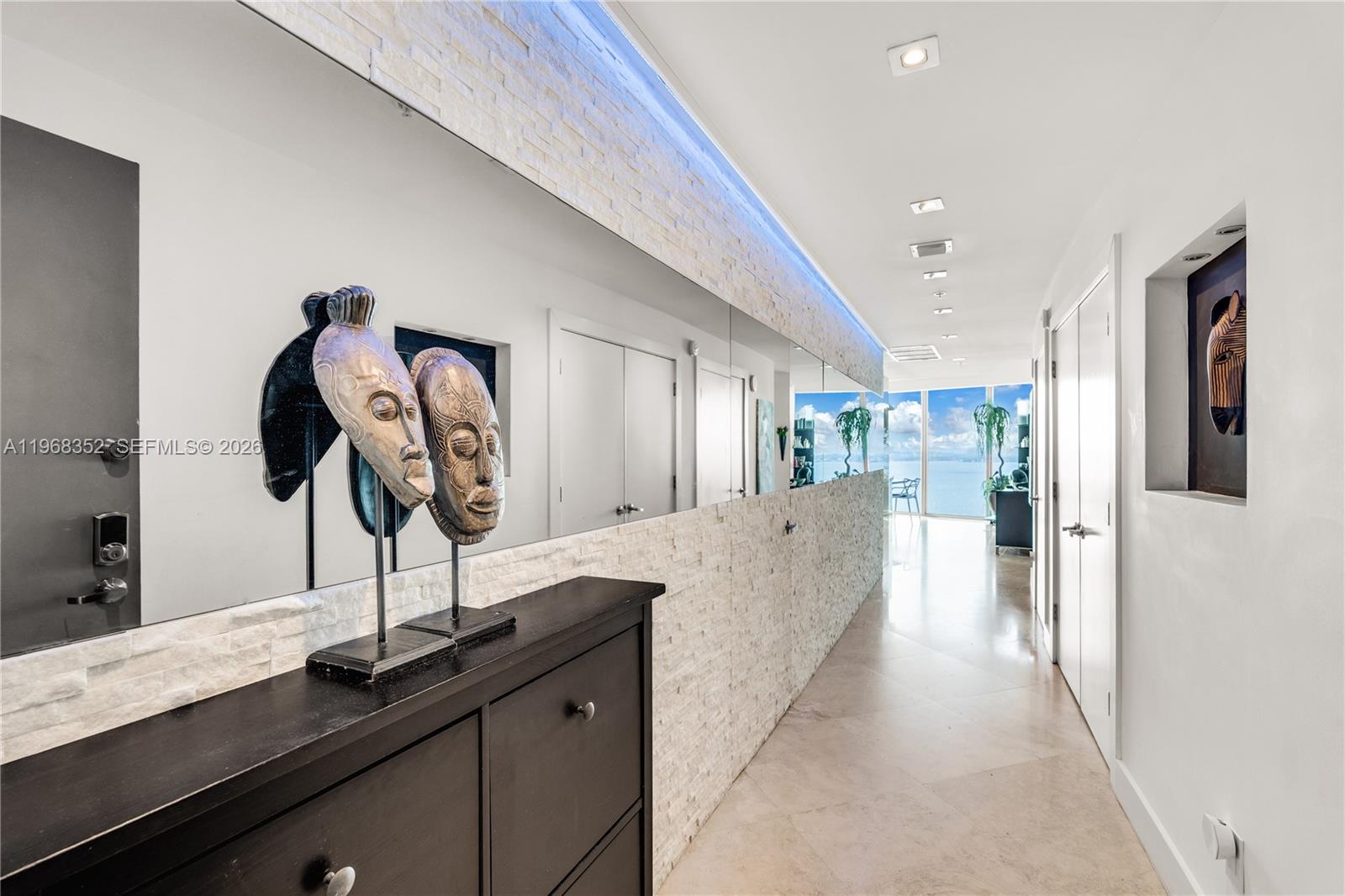 image Blue on the Bay10