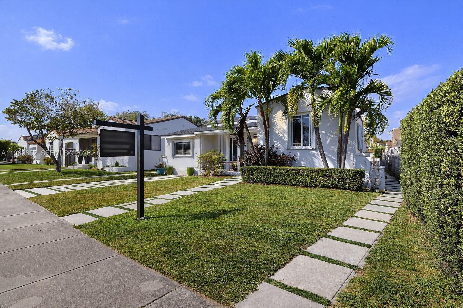 1611 SW 21st St Miami, FL 33145