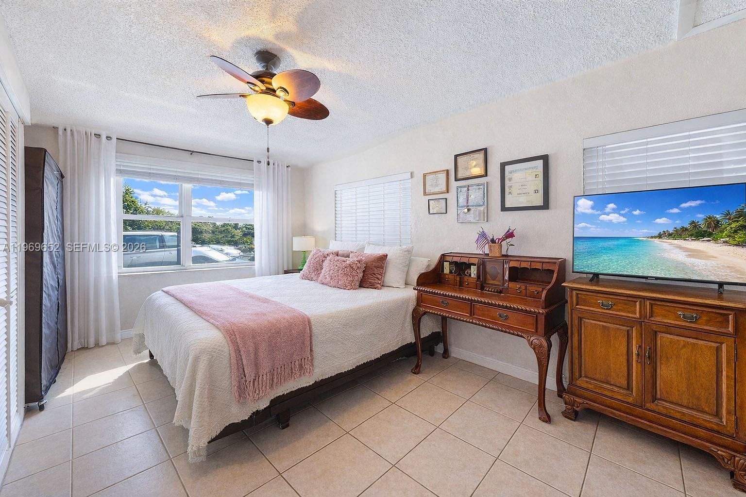 1611 SW 21st St Miami, FL 33145