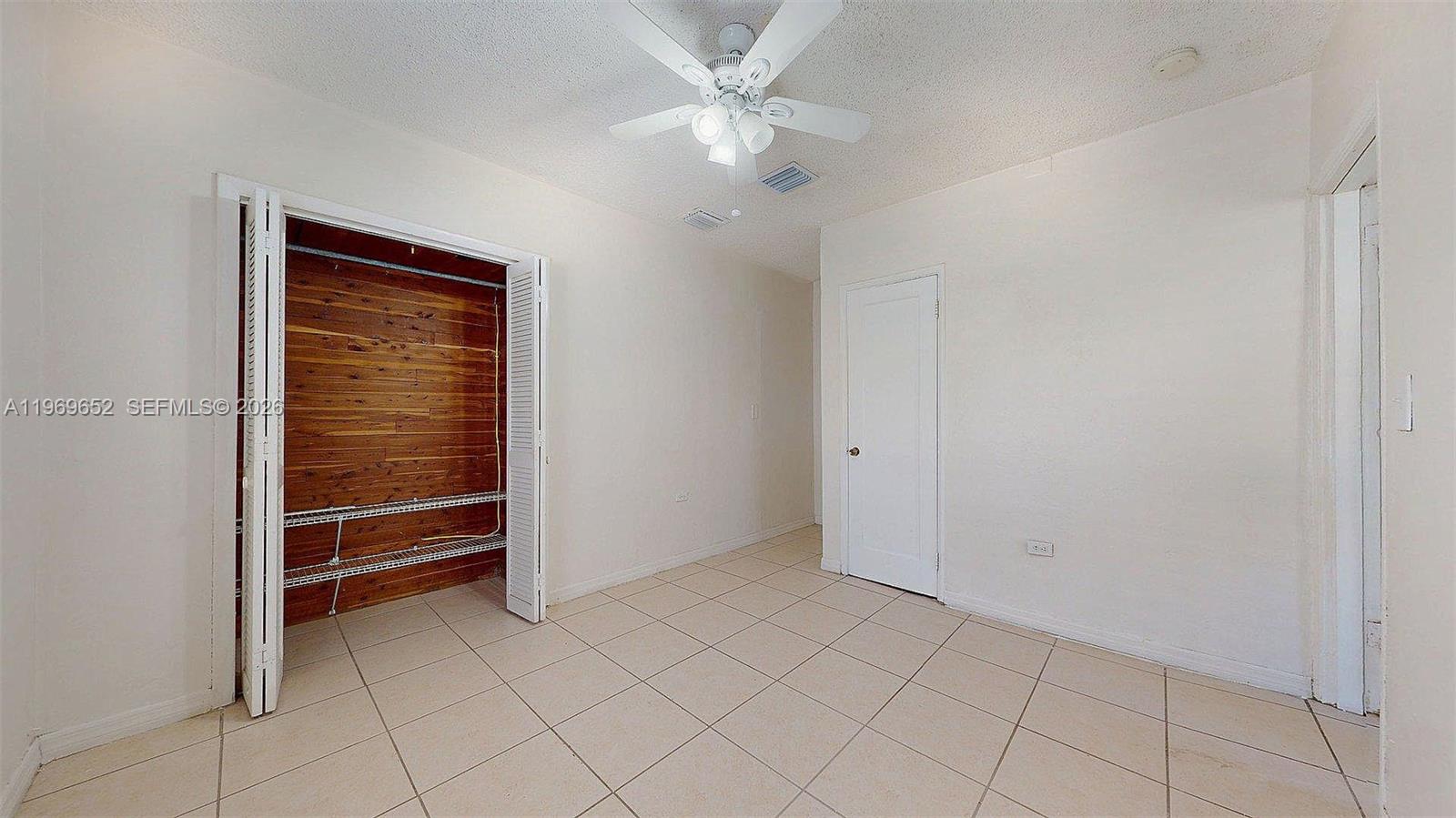 1611 SW 21st St Miami, FL 33145