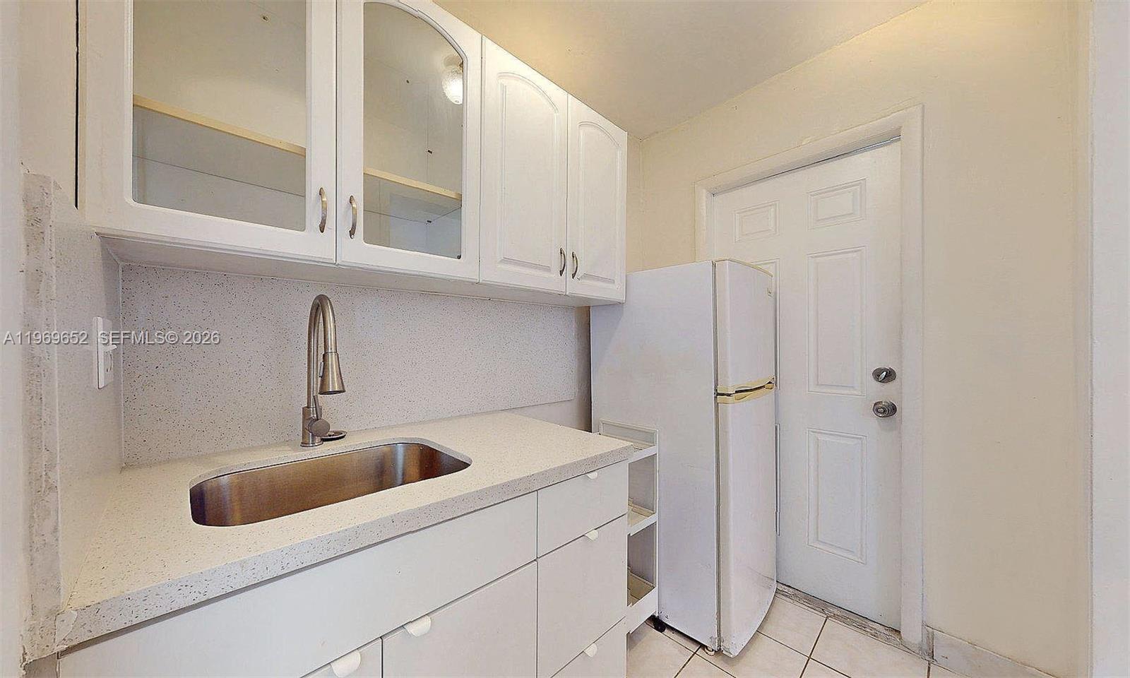 1611 SW 21st St Miami, FL 33145