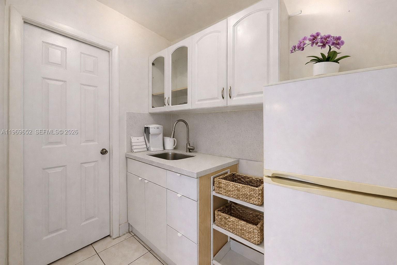 1611 SW 21st St Miami, FL 33145