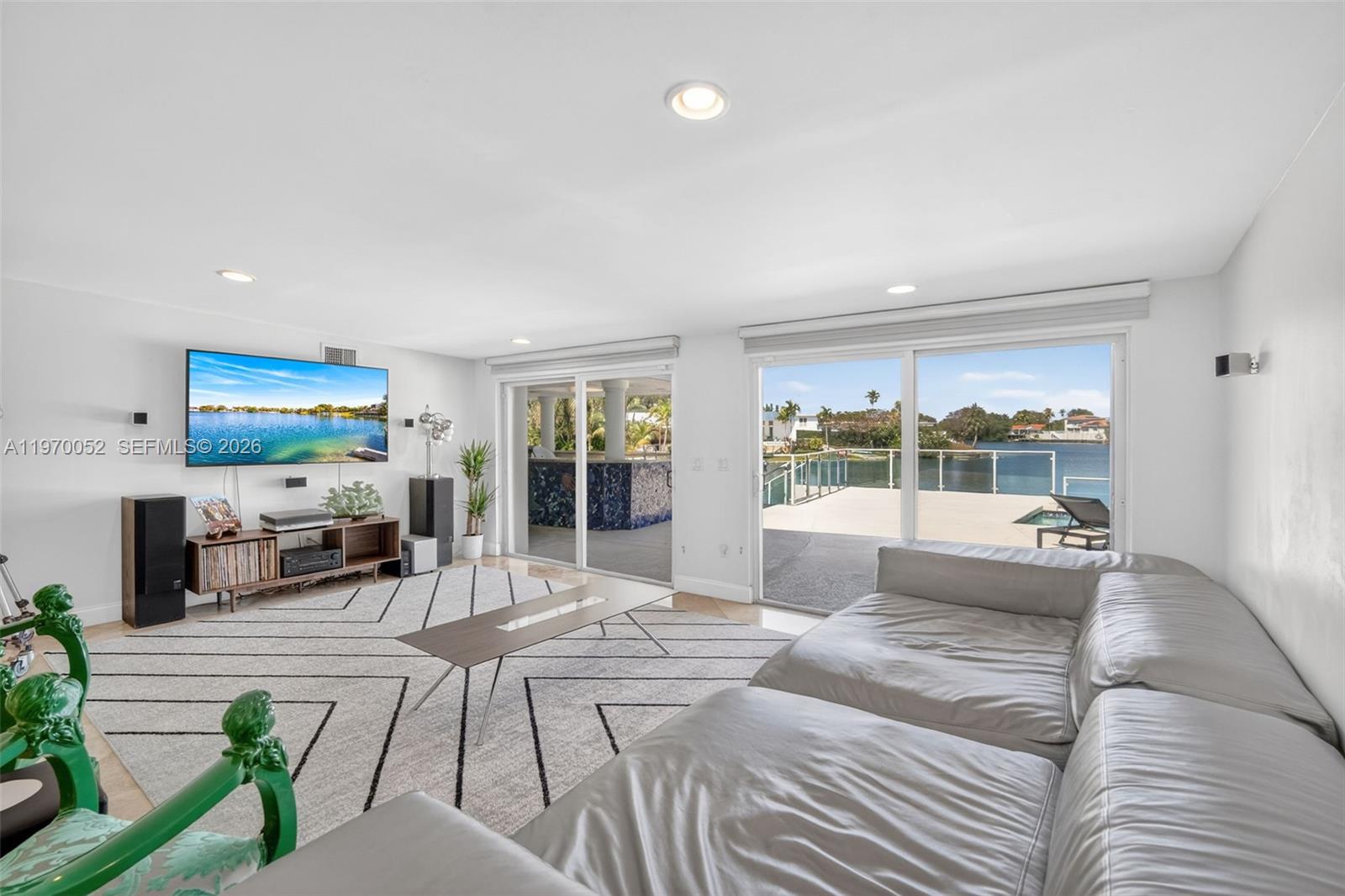 2091 NE 191st Dr North Miami Beach, FL 33179