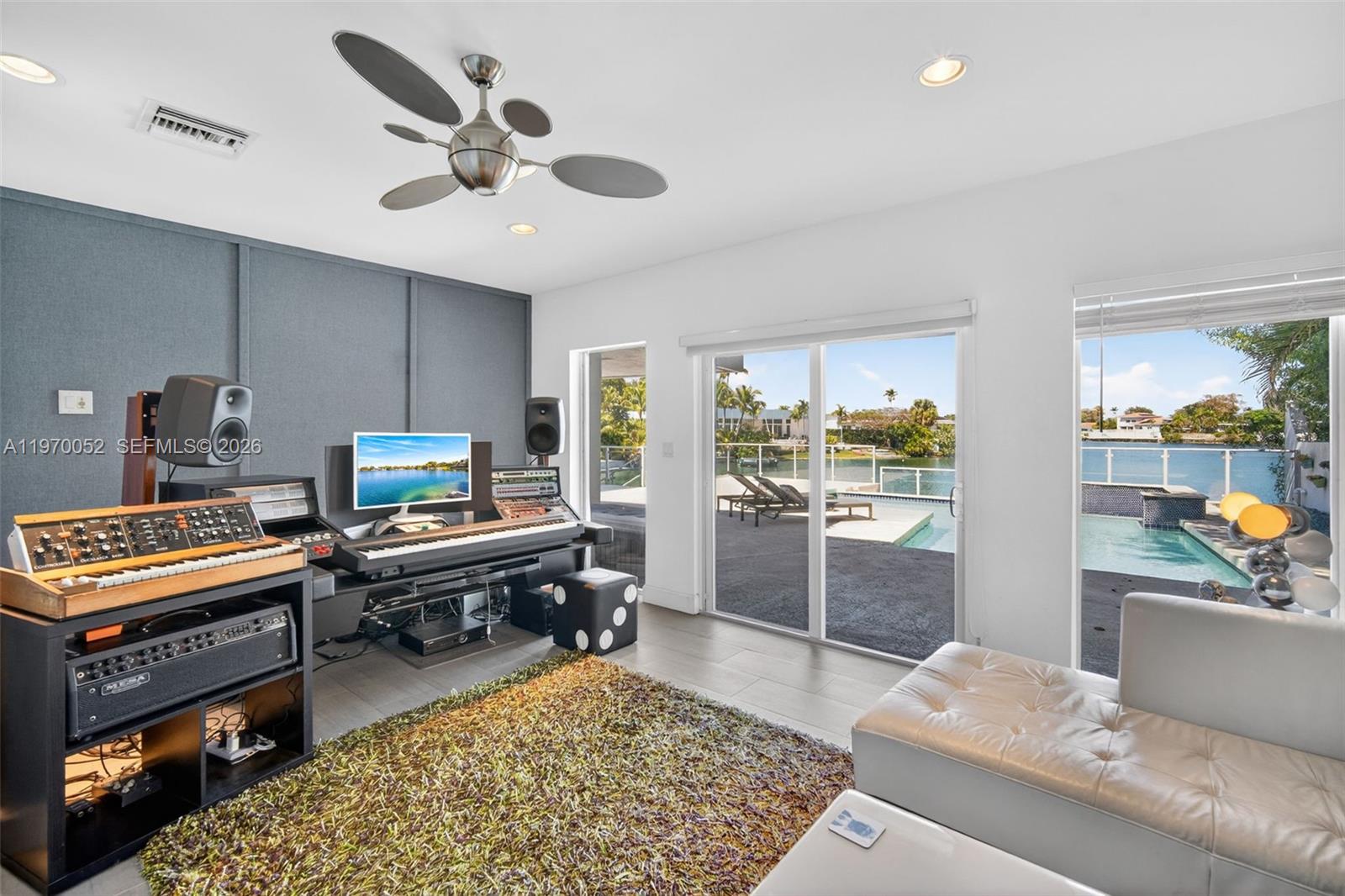 2091 NE 191st Dr North Miami Beach, FL 33179