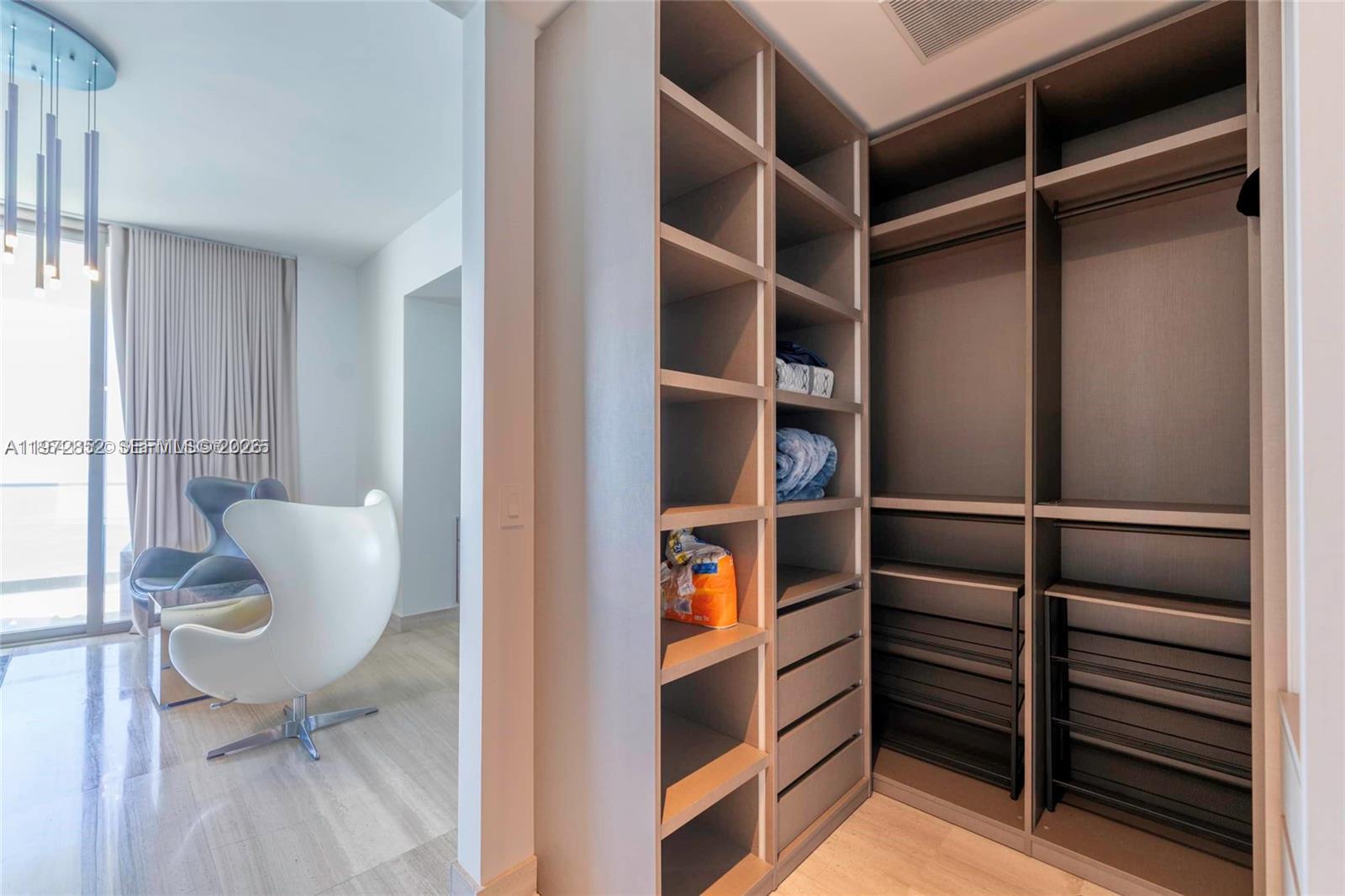 image Residences by Armani Casa37