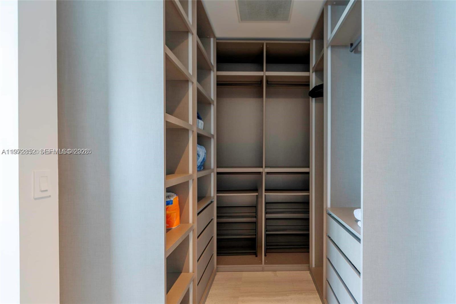 image Residences by Armani Casa38