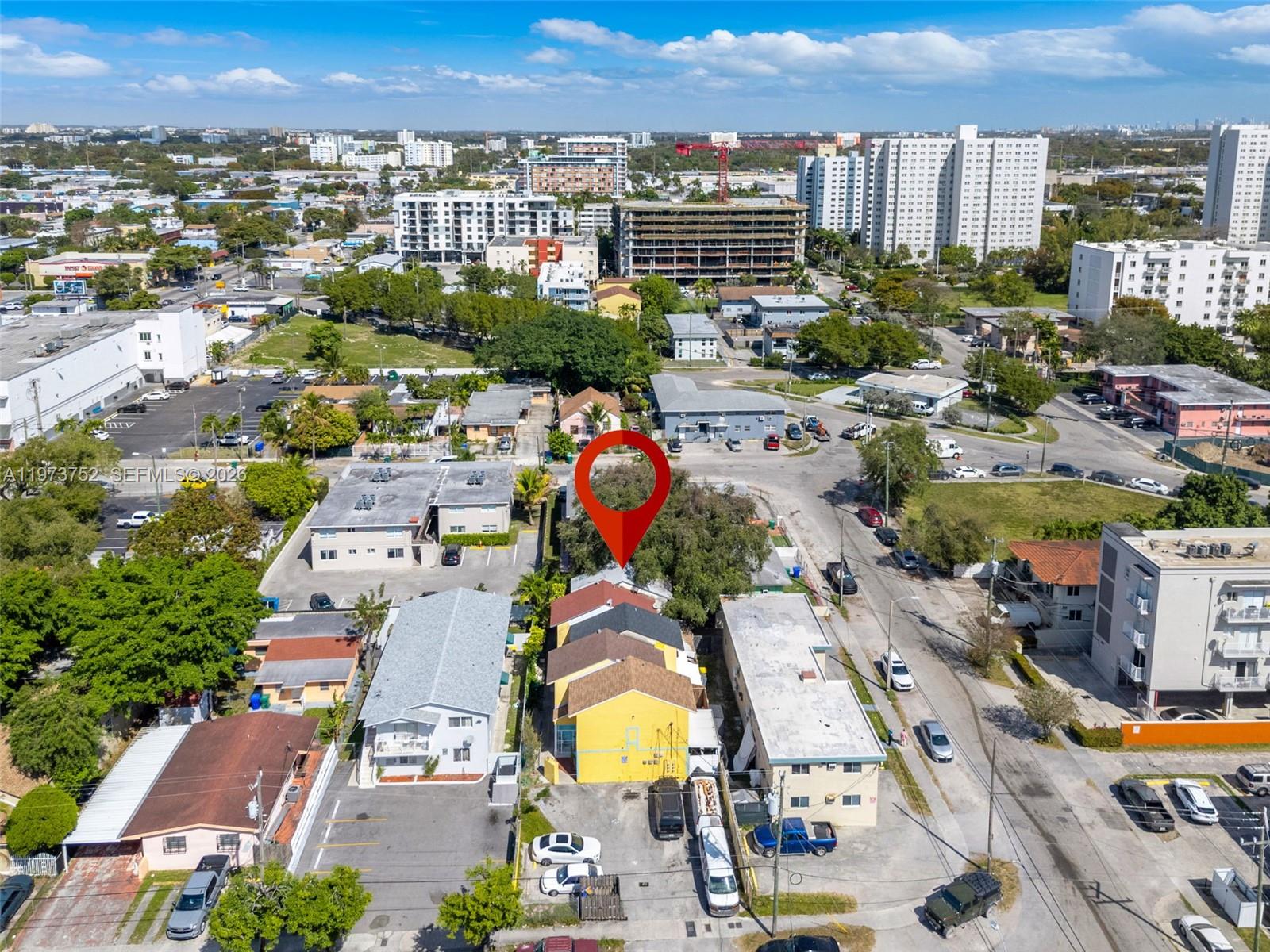 1613 NW 16th St #E Miami, FL 33125