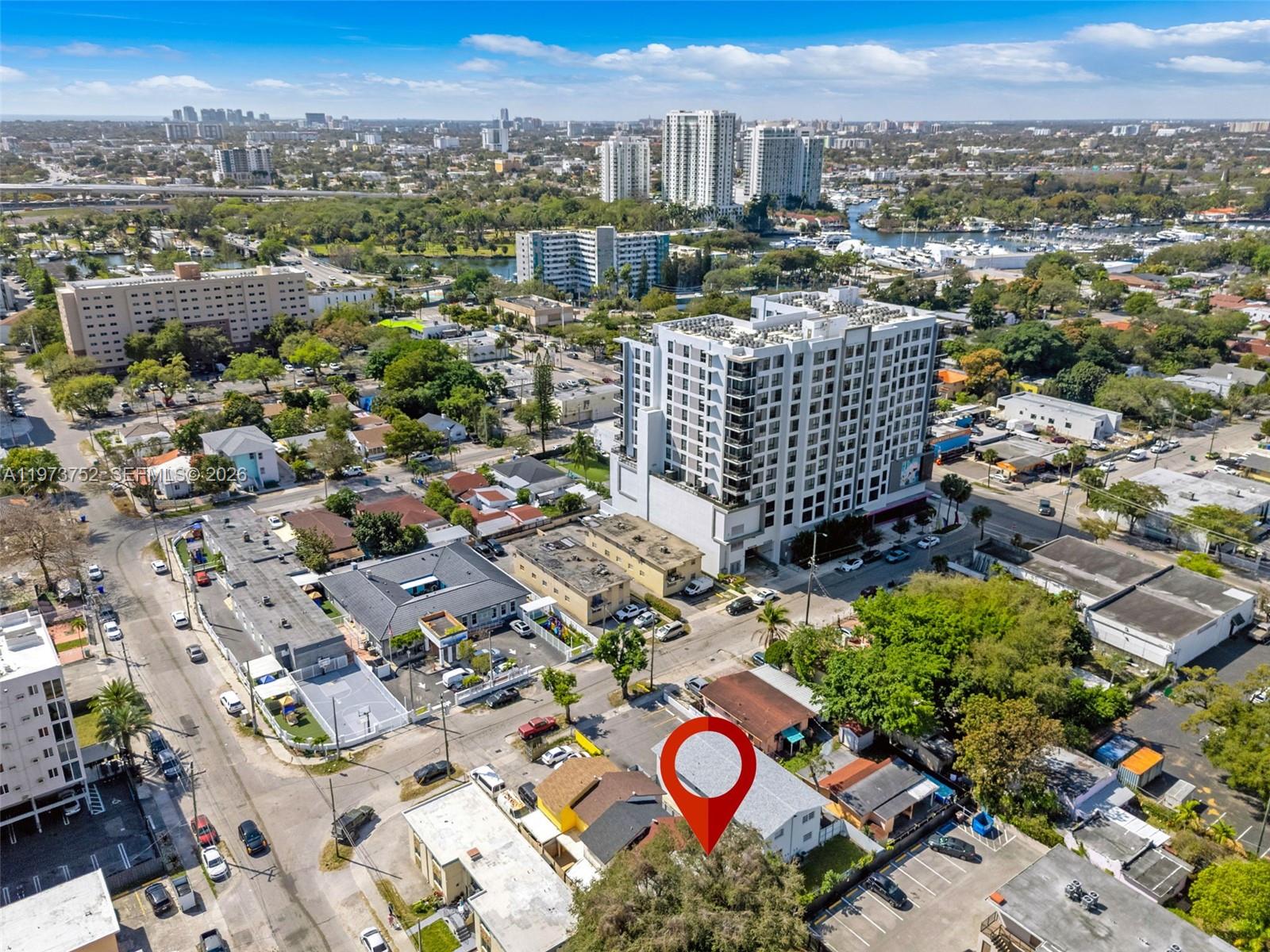 1613 NW 16th St #E Miami, FL 33125