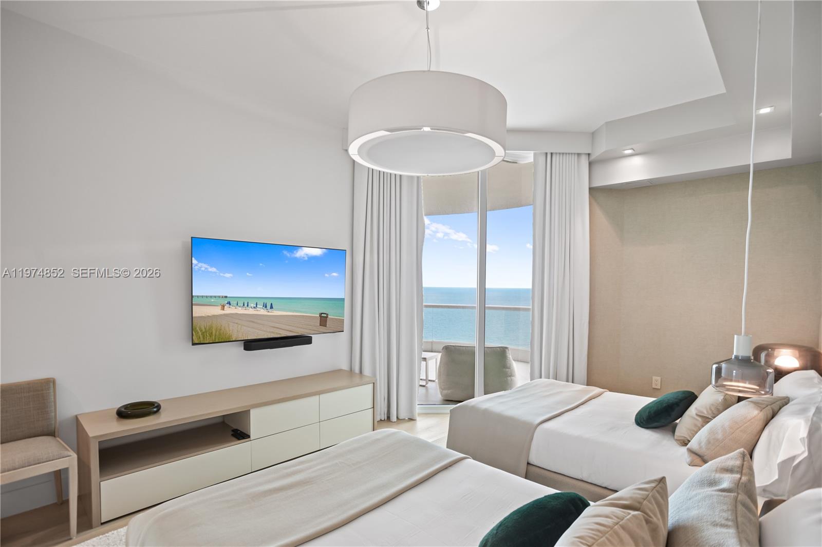 16051 Collins Ave #3202 Sunny Isles Beach, FL 33160