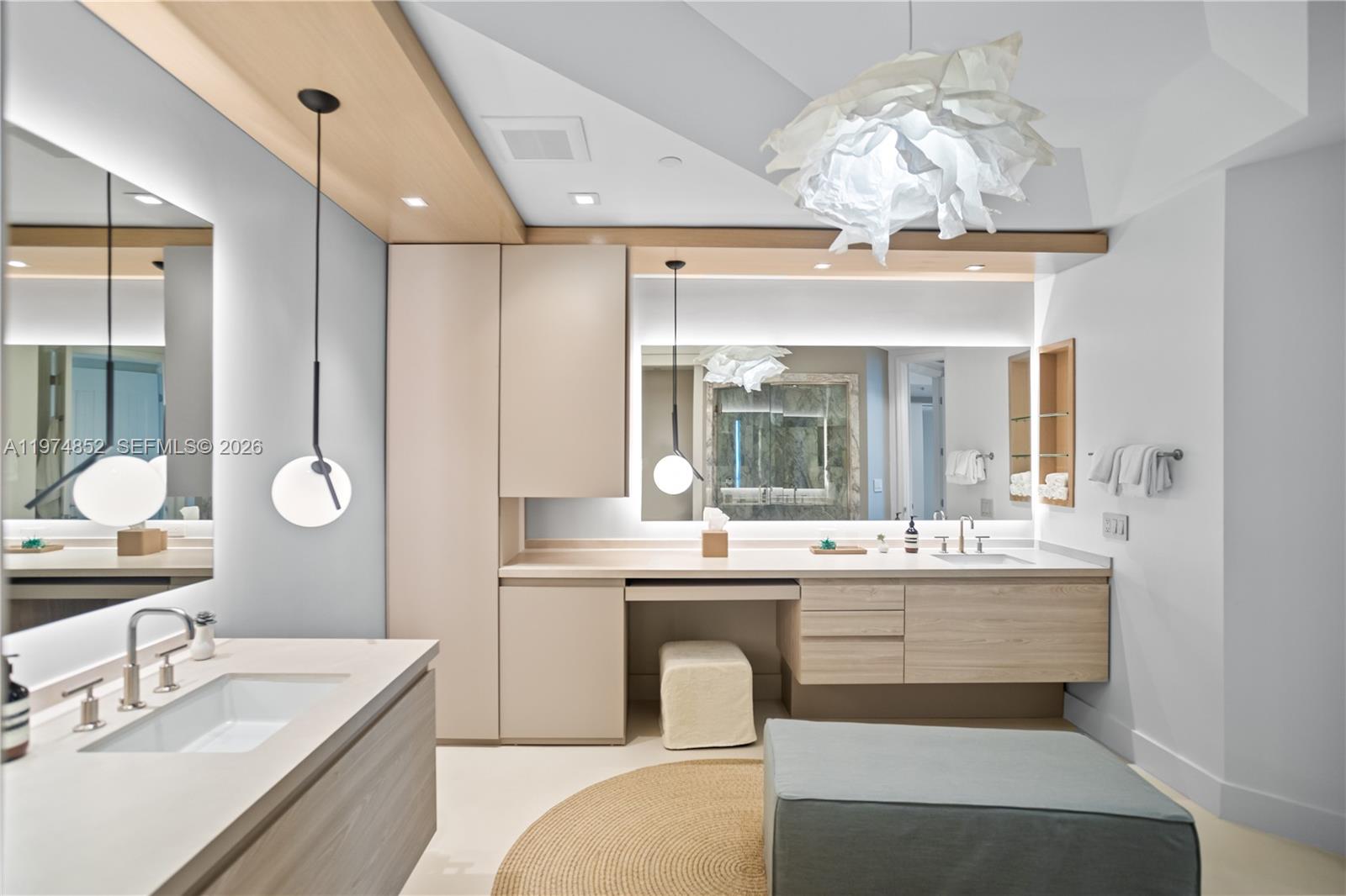 16051 Collins Ave #3202 Sunny Isles Beach, FL 33160