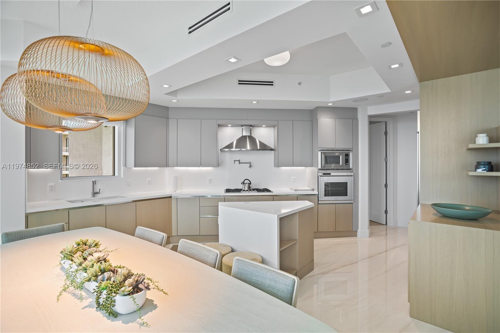 16051 Collins Ave #3202 Sunny Isles Beach, FL 33160