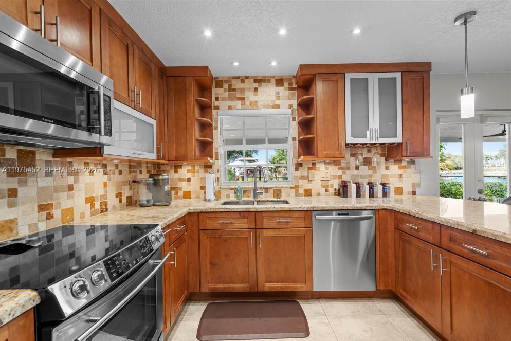 12755 SW 60th Ln Miami, FL 33183