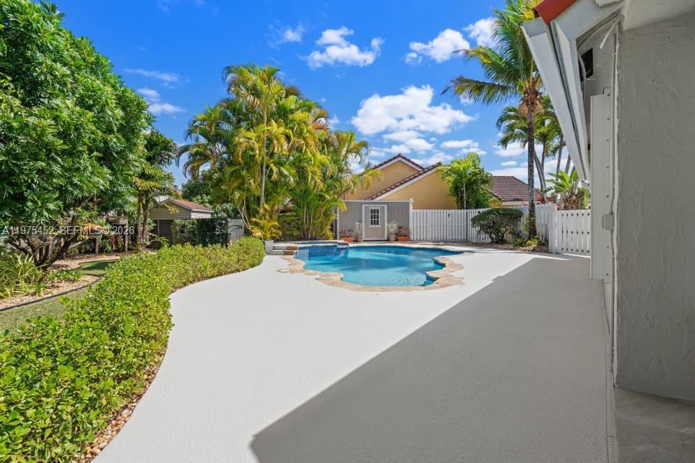 12755 SW 60th Ln Miami, FL 33183