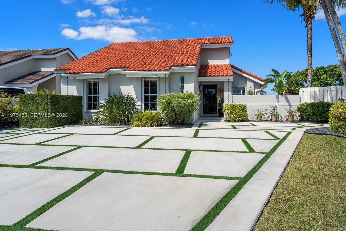 12755 SW 60th Ln Miami, FL 33183