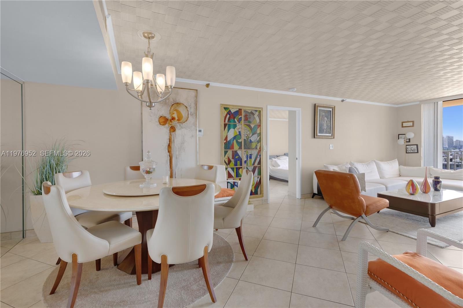 image Winston Towers 70016