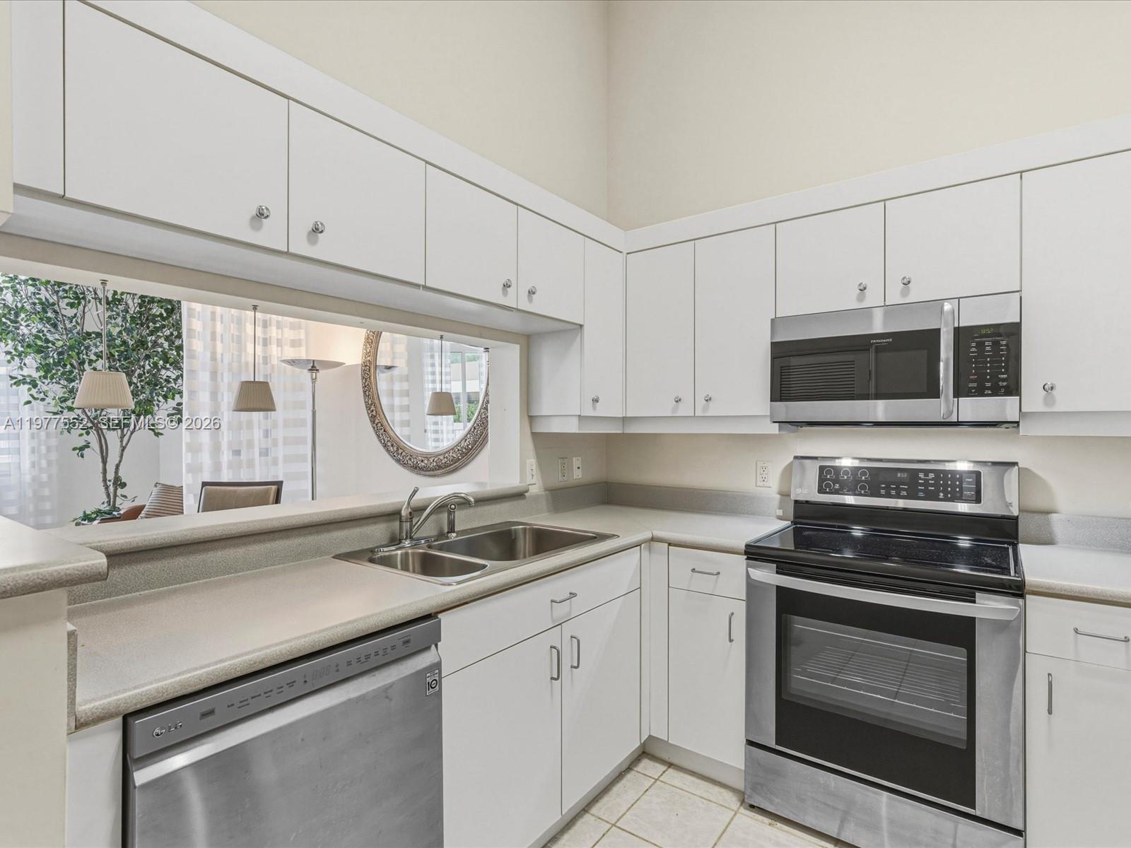 701 Brickell Key Blvd #301 Miami, FL 33131