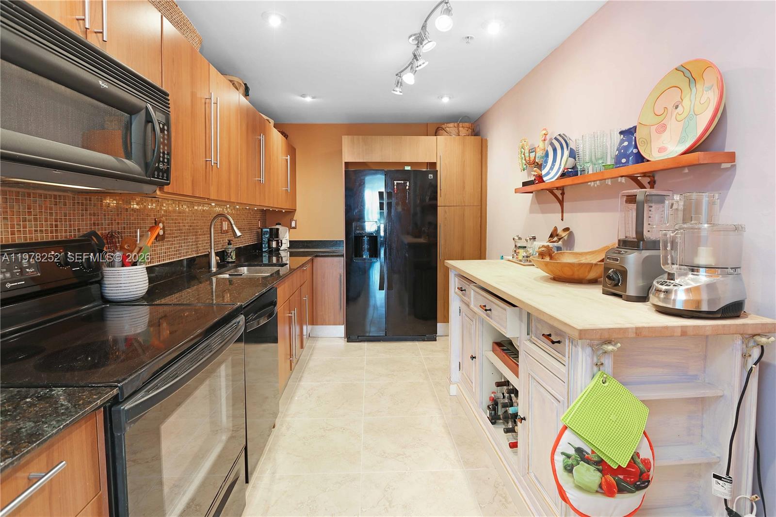 3001 S Ocean Dr #411 Hollywood, FL 33019